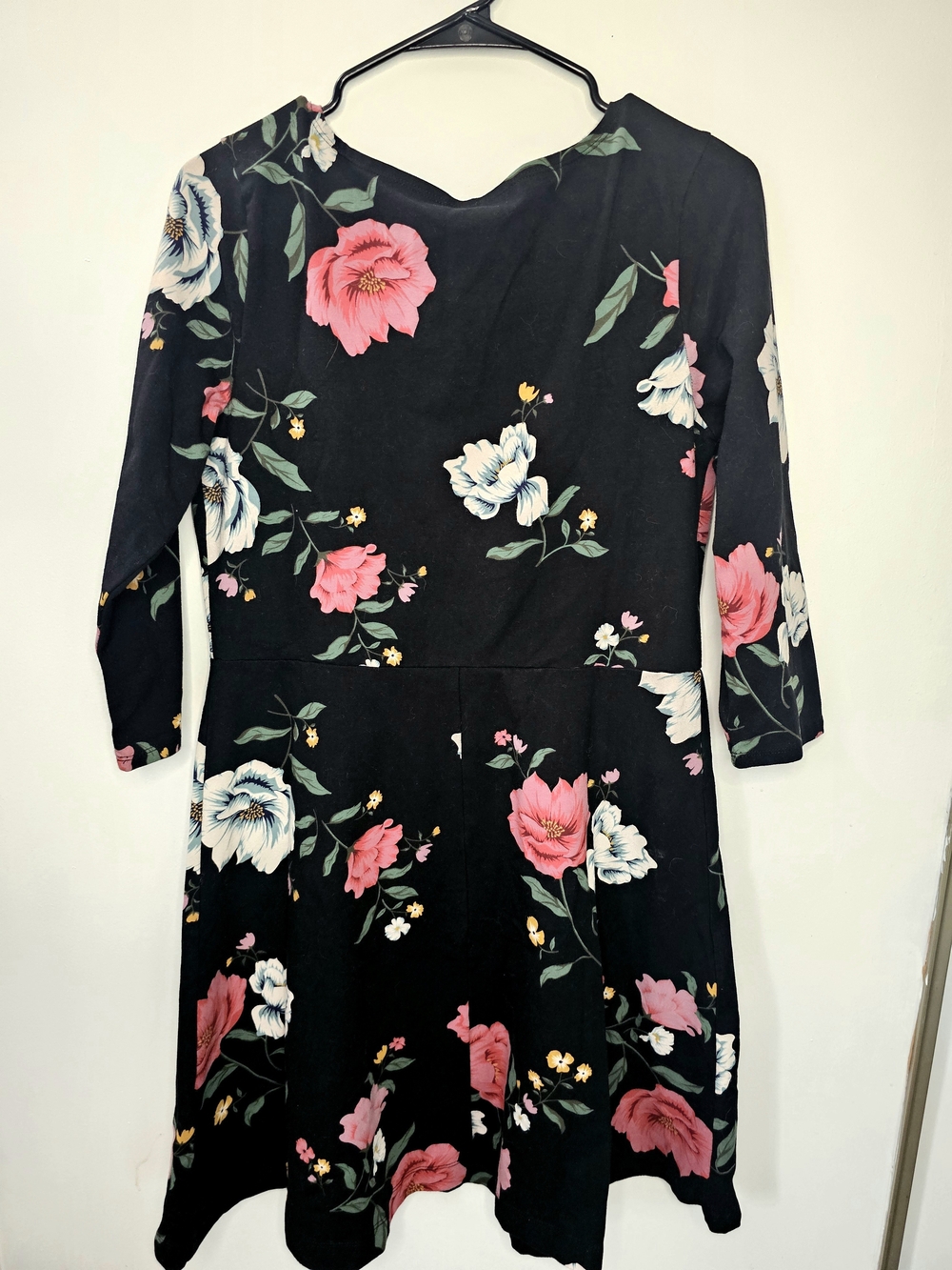 Old Navy Black Floral Fit & Flare Dress Large 3/4 Sleeve Stretch Casual